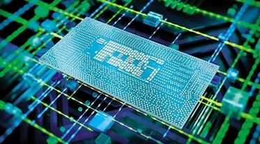 卡盟辅助449玩转“叠中叠”，你也能成为叠穿界的天花板